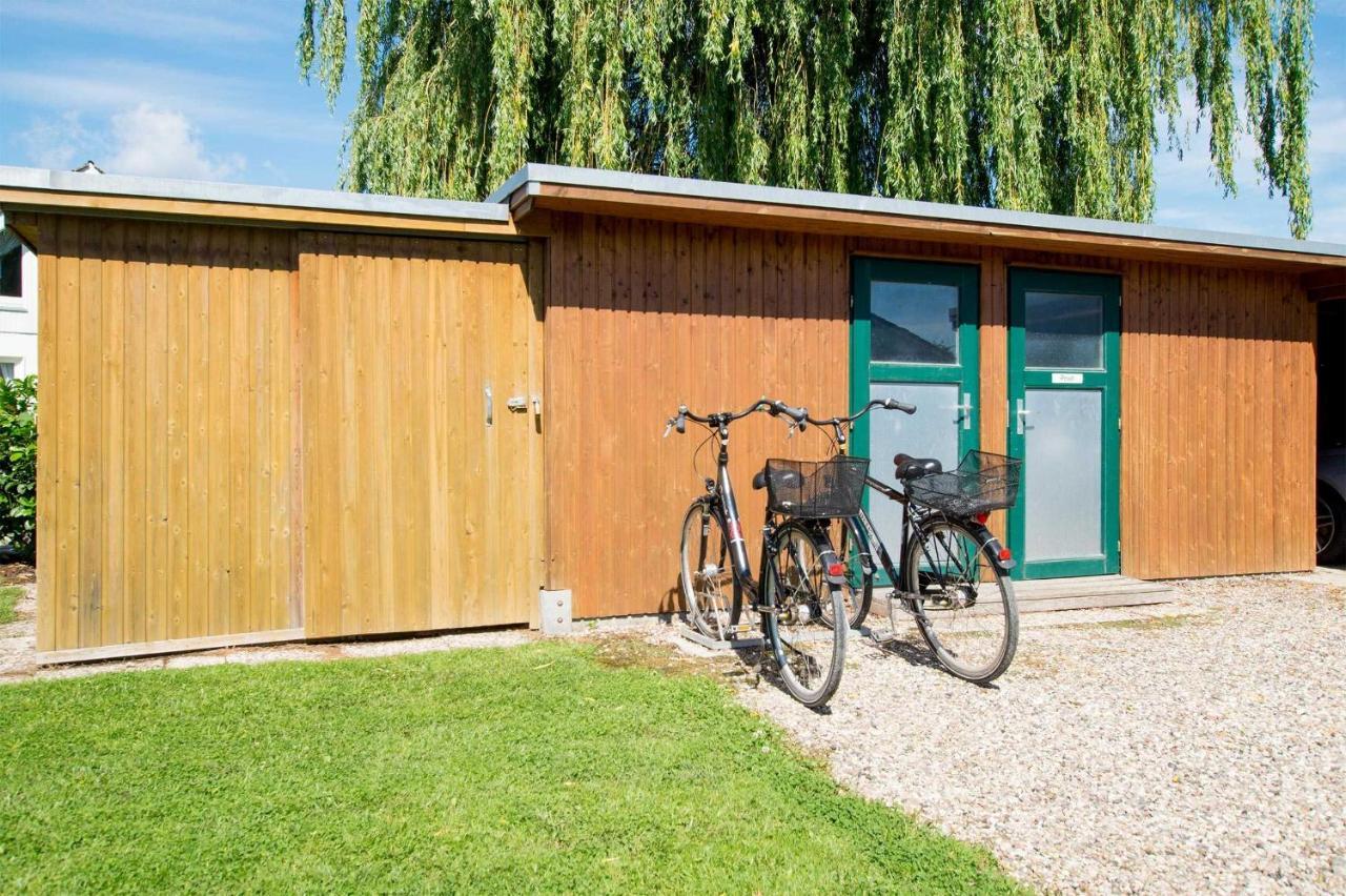 Ulm3 Bungalow Im Ulmenweg ニーンドルフ エクステリア 写真